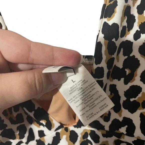 J Crew Animal Print Leopard Swimsuit w/Deep V - Picture 6 of 11